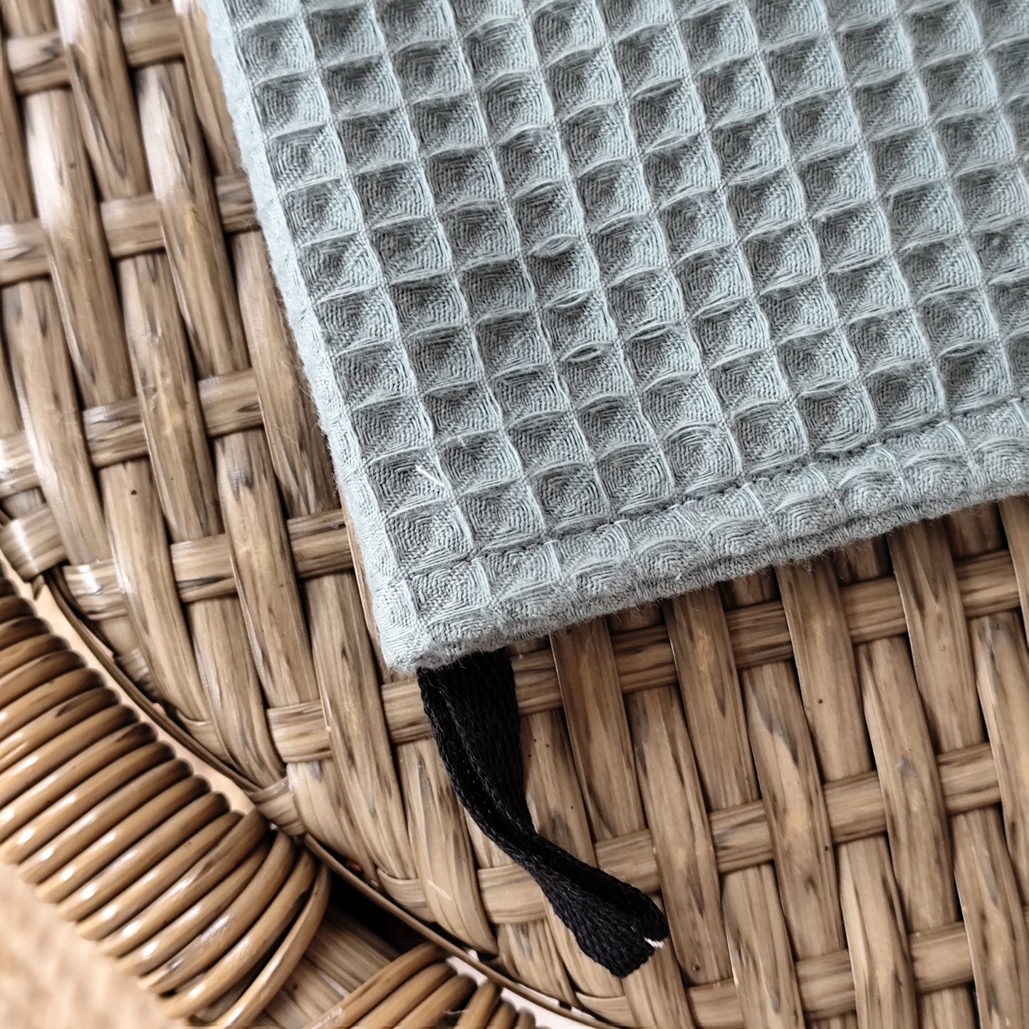 Extra-Strong Organic Waffle Dishcloth in Sage
