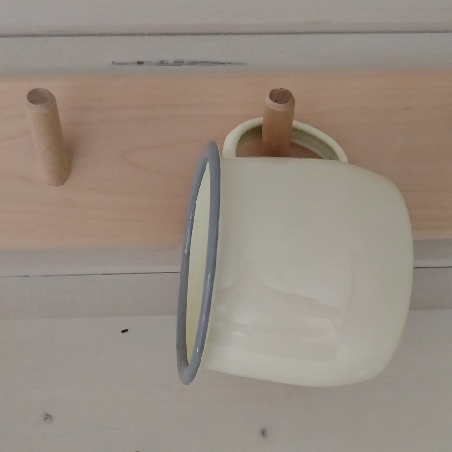 Enamel Belly Mug - 375ml - Cream