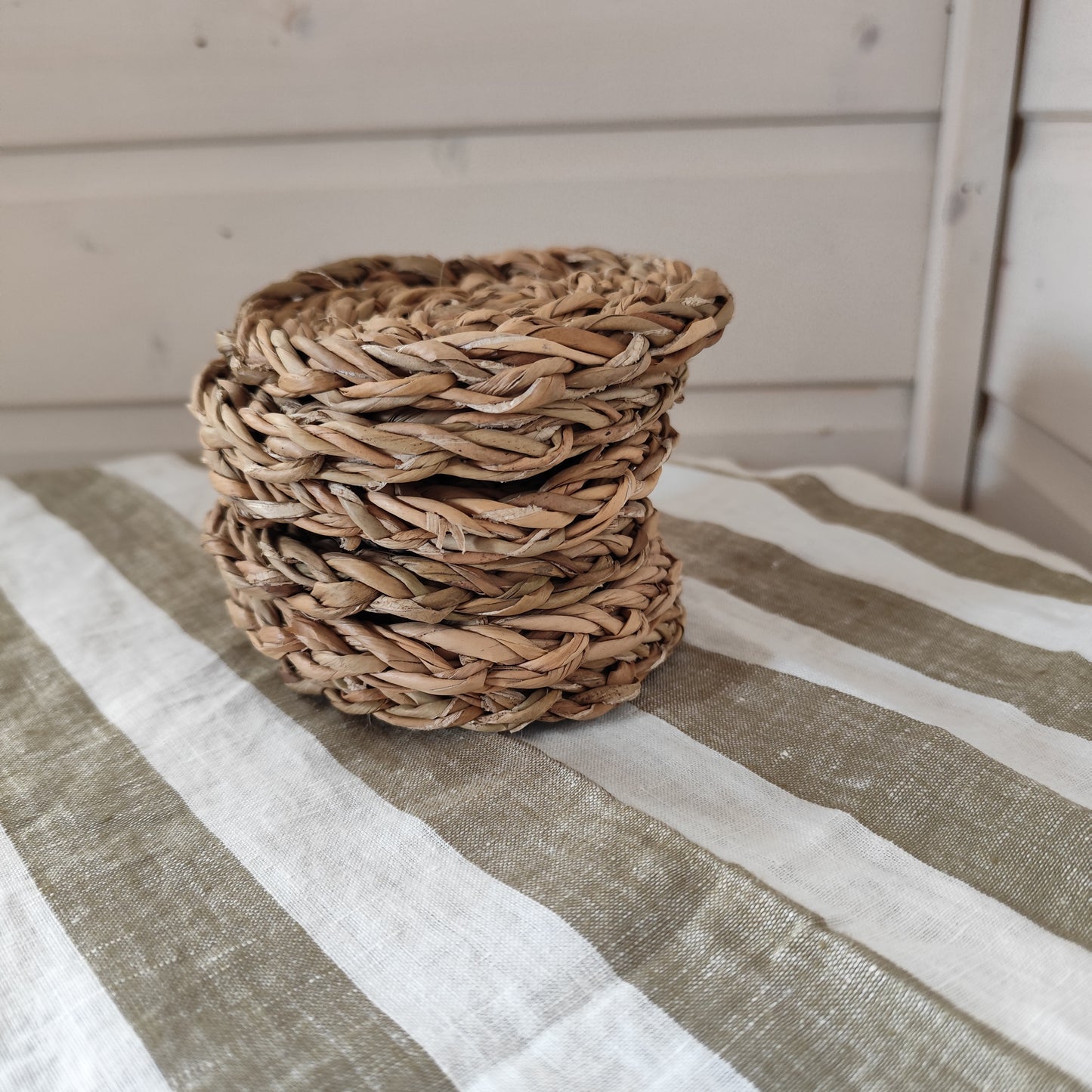 Set of 6 Natural Seagrass Coasters