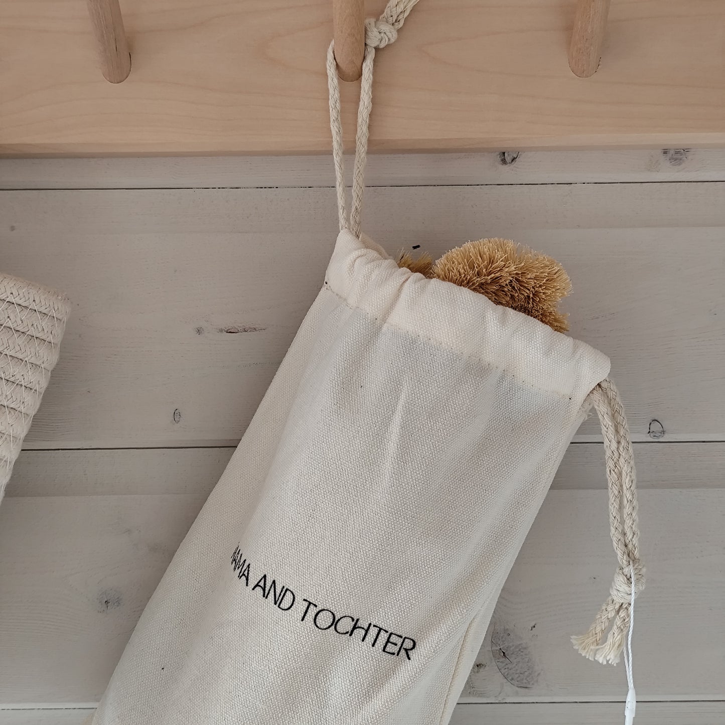 Mama and Tochter - Set of 3 Wooden Kitchen Brushes