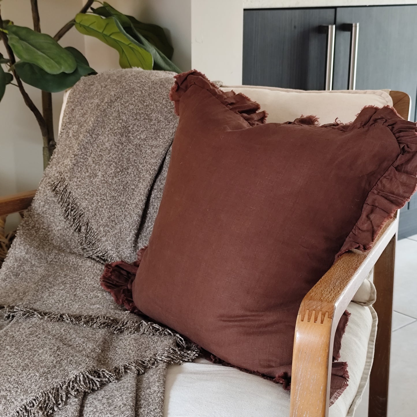 Hallie Ruffled Linen Cushion Cover – Deep Brown