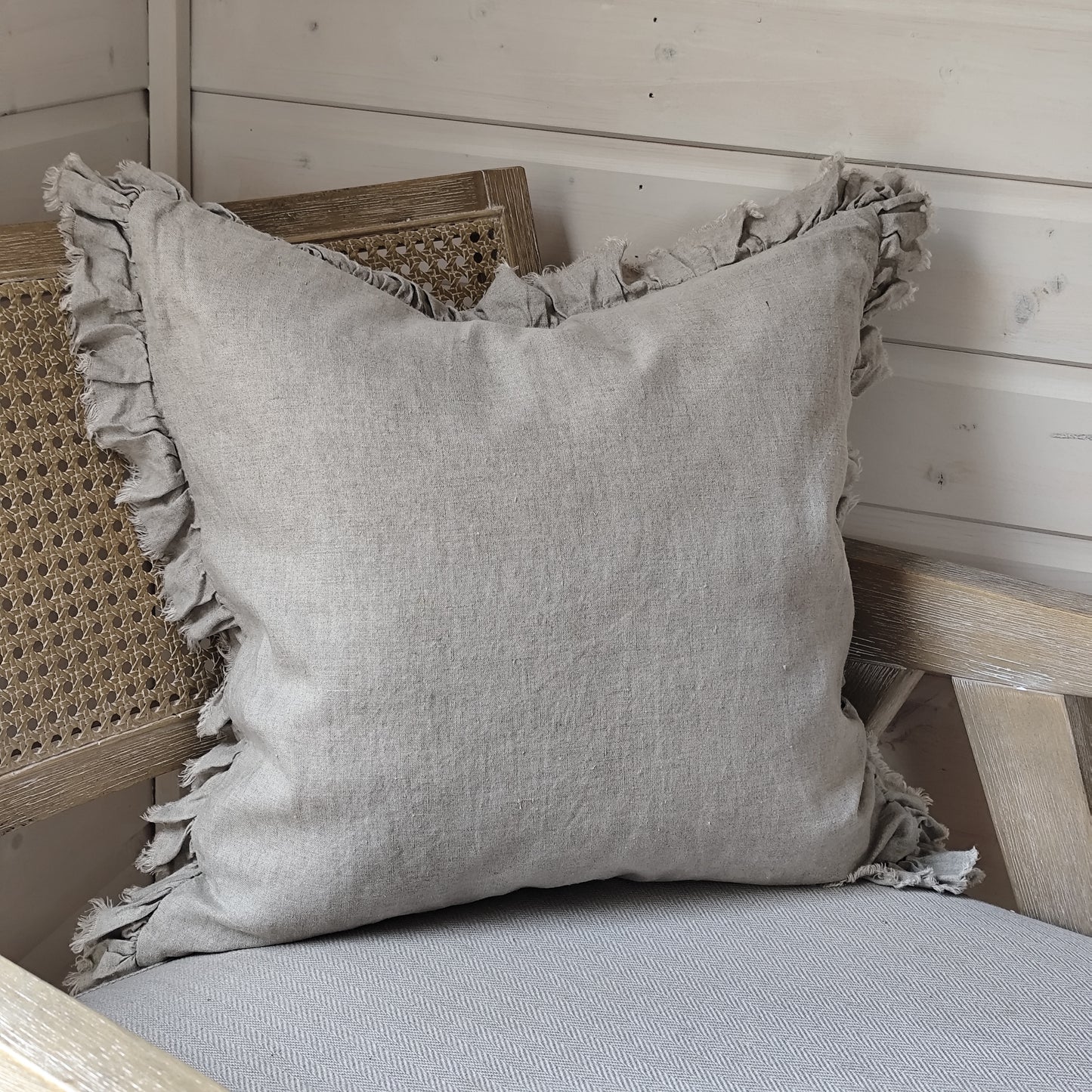 Hallie Ruffled Linen Cushion Cover – Grey