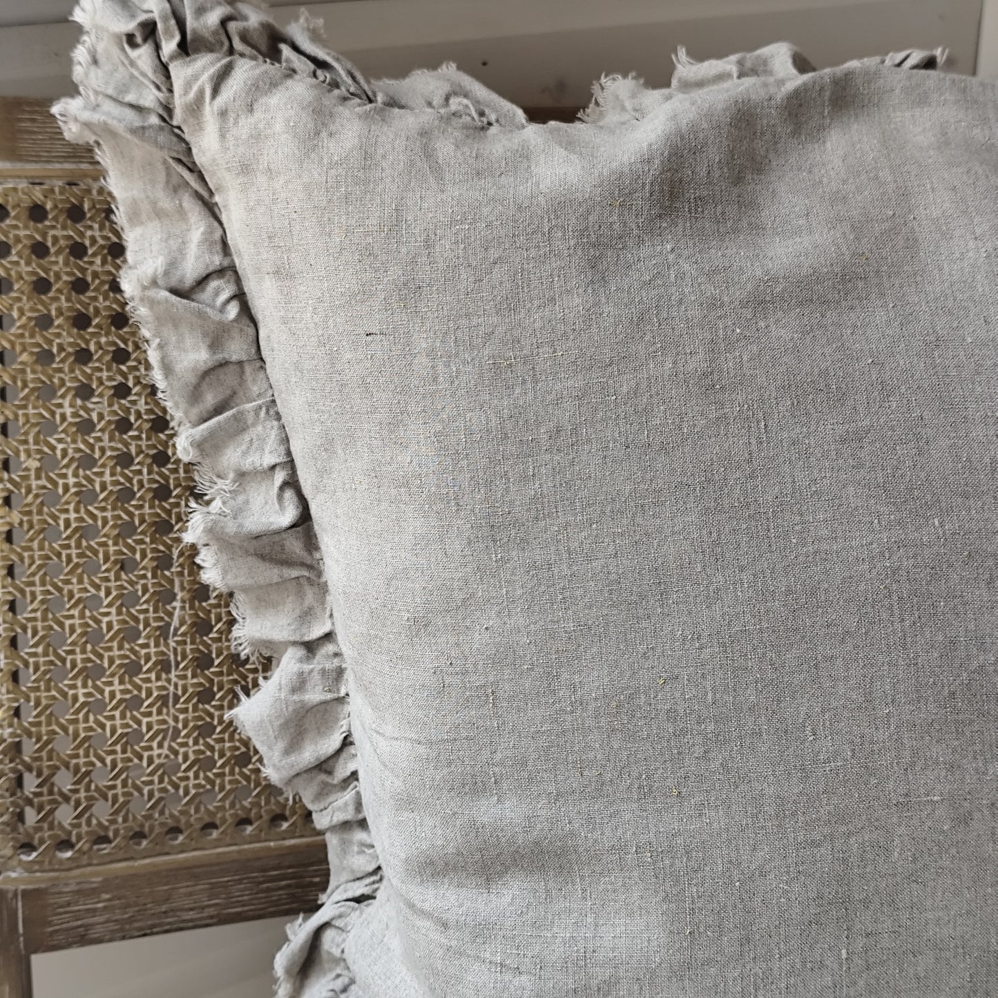 Hallie Ruffled Linen Cushion Cover – Grey