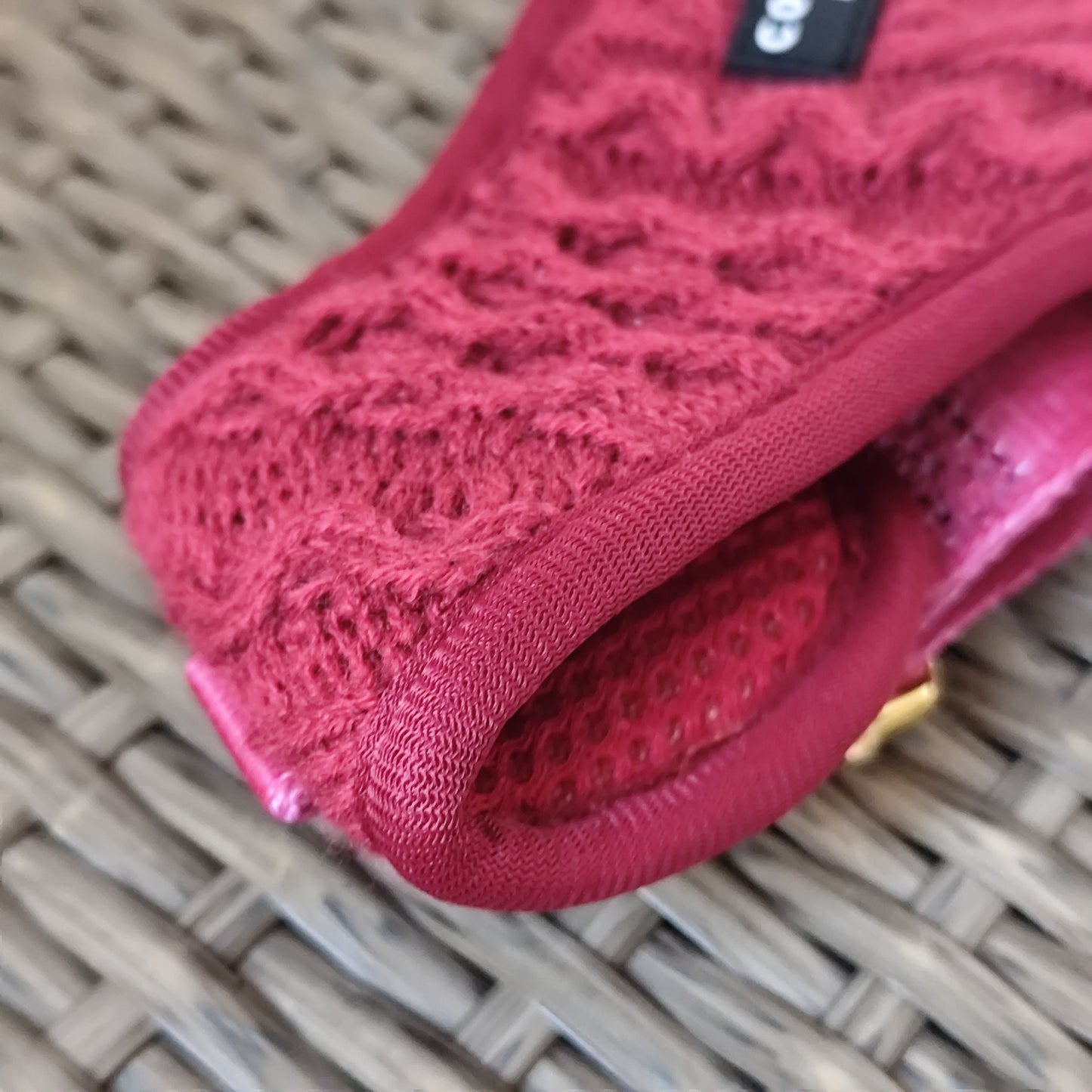 Cable Knit Adjustable Neck Harness - Mulled Pup Wine