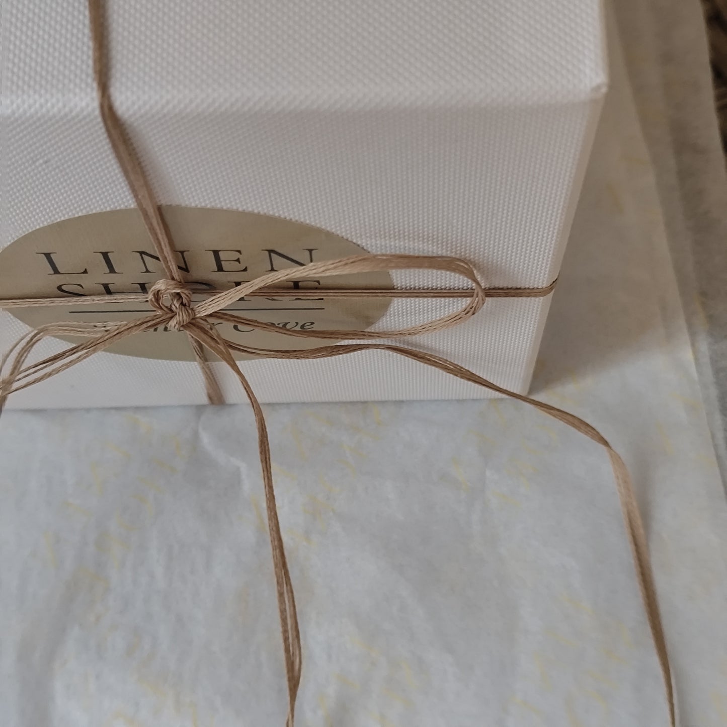 Linen Shore Candle - Winter Cove - Large