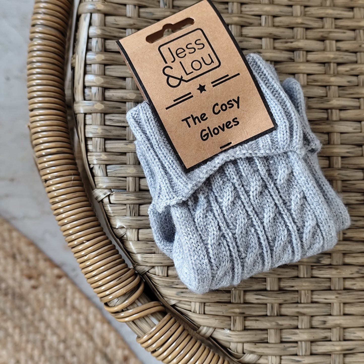 Jess & Lou - Grey Cable Knit Gloves
