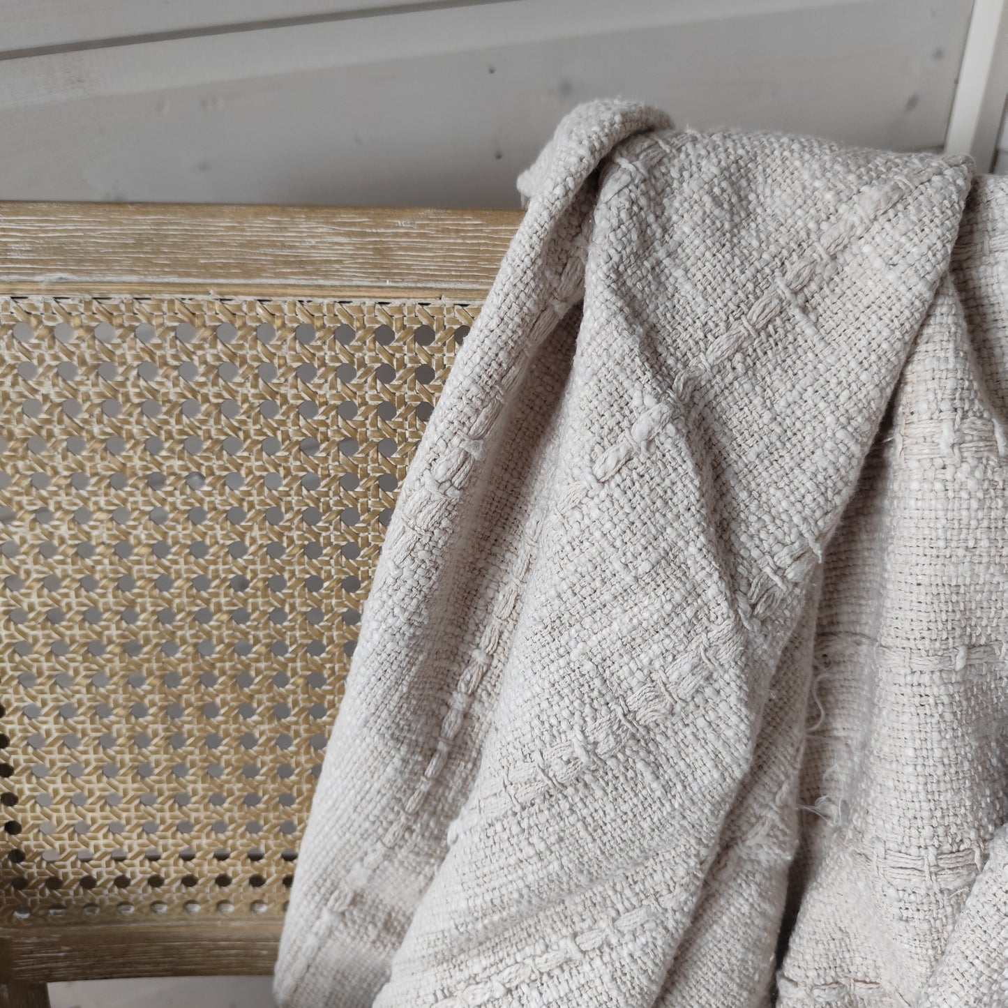 Large Cream Cotton Throw/Bedspread 150 X 220cm